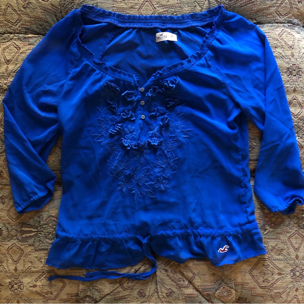 Hollister Size M Royal Blue Top Drop-Waist Embroidery 3D Appliqué